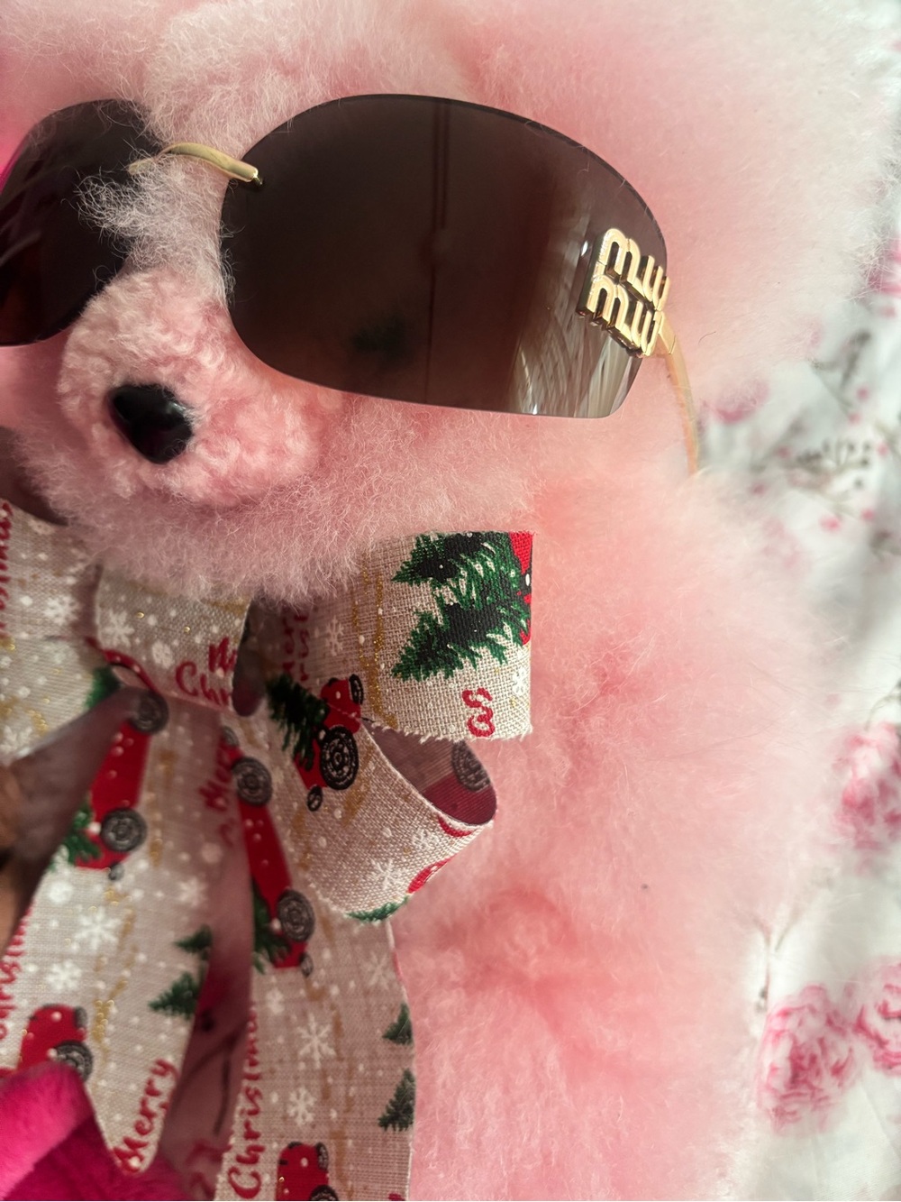 High Fashion Glasses. New in box. Very Cute.